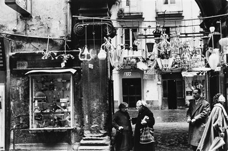Antonio Sansone (1929)  - Napoli, Via dei Tribunali, years 1970