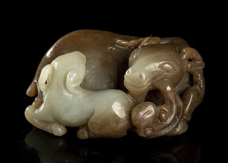 GRUPPO IN GIADA CON ARIETE E CUCCIOLO
 Cina, XX secolo