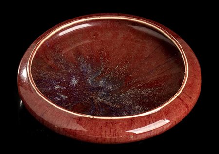 GRANDE LAVAPENNELLI IN CERAMICA CON INVETRIATURA FLAMBÈ 
Cina, XX secolo