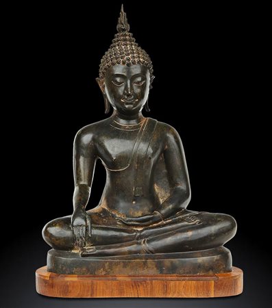 SCULTURA IN BRONZO CON BUDDHA 
Thailandia, XX secolo