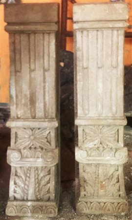 CAMINO IN PIETRA camino in pietra a tre elementi finemente scolpito con...