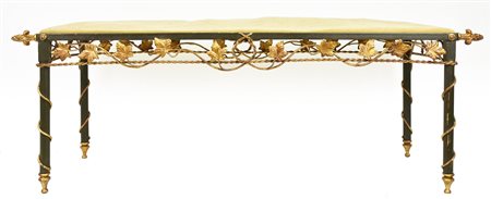 PANCHETTA panchetta in metallo con seduta in veluto con decorazione a vitigno...