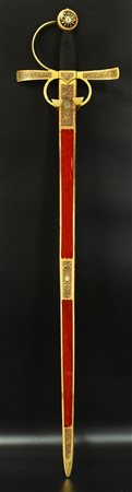 SPADA spada decorata con custodia in velluto e metallo dorato recante simboli...