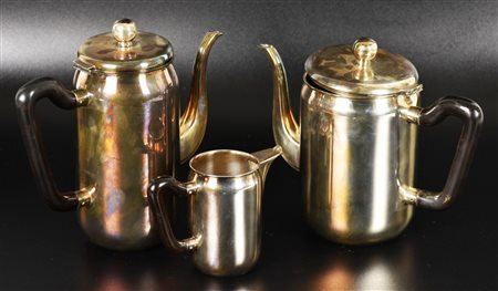 SERVIZIO IN ARGENTO composto da caffettiera, teiera, lattiera peso...