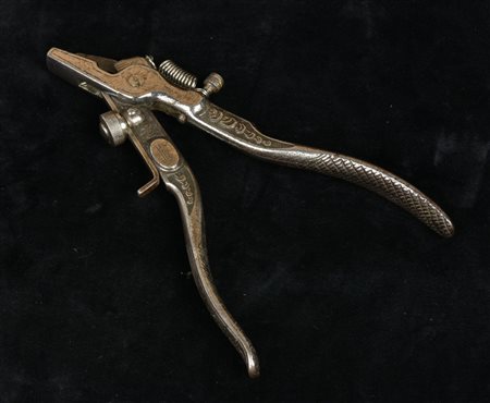 PINZA PER ARMI marca Blosia lunghezza cm 18