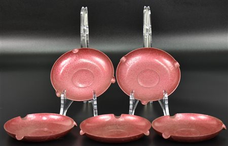 LOTTO DI POSACENERE IN ALLUMINIO lotto di posacenere in alluminio verniciato...