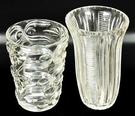 COPPIA DI VASI IN VETRO coppia di vasi in vetro h. 22 cm e 27 cm Italia, 1950