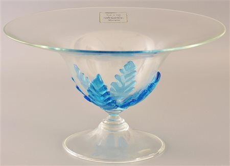 COPPA IN VETRO SOFFIATO coppa in vetro soffiato con decorazioni in foglie...