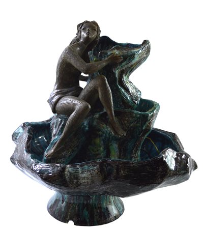 FONTANA DECORATA CON NUDO FEMMINILE manifattura San Polo ceramica invetriata...