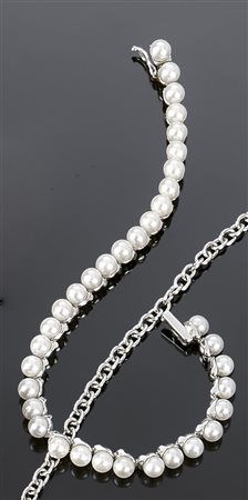 BRACCIALE Bracciale in oro bianco con trentasette perle giapponesi del...