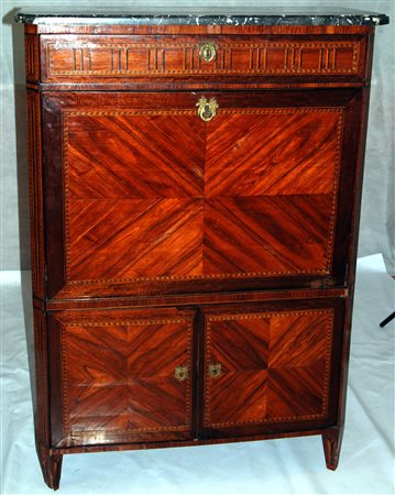 Secretaire, epoca Luigi XVI, intarsiato in legni 