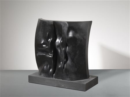 Giò Pomodoro (1930 - 2002) INTERCETTATORE QUADRATO marmo, cm 118x118x54 1966...