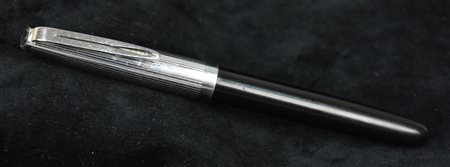 PENNA STILOGRAFICA penna stilografica in celluloide con tappo in acciaio Difetti