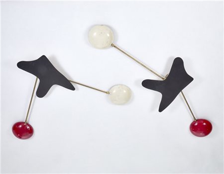 Coppia di lampade da parete con struttura centrale in metallo verniciato nero r