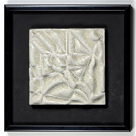 Carlo Zauli Formella in grès smaltato in “Bianco Zauli”. Faenza, fine anni '80.