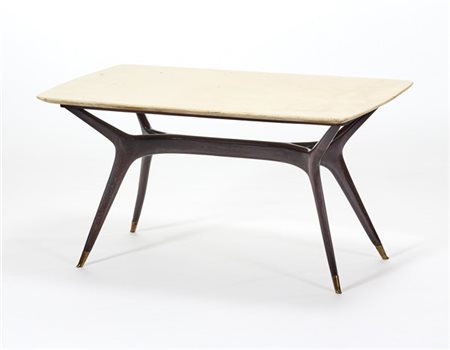 Tavolino da salotto con piano in marmo, struttura in legno massello di mogano e