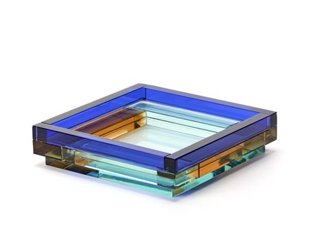 Ettore Sottsass  Centrotavola modello "2669". Produzione Fontana Arte, Milano, 1980.