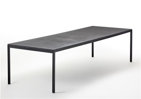 Antonio Ventimiglia Grande tavolo. Italia, 2015. Piano in ardesia e struttura in