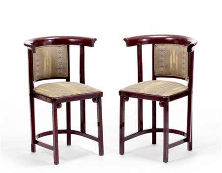 Josef Hoffmann Coppia di sedie a pozzetto. Esecuzione J & J Kohn, Austria, inizi