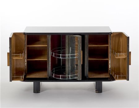 Osvaldo Borsani (Attribuito)
Mobile bar Novecento a due ante laterali celanti ri
