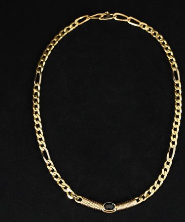 Collier a maglia in oro giallo 18kt. con zaffiro ovale cabochon, l. cm. 45,...