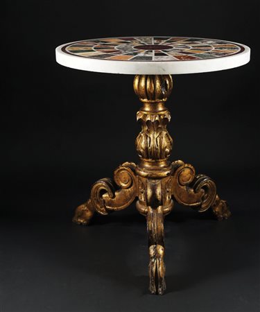 Gueridon con piano di forma circolare in marmo bianco massello intarsiato a...