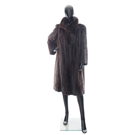 CAPPOTTO IN VISONE NERO