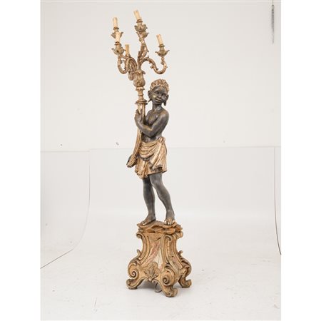 LUME IN LEGNO LACCATO