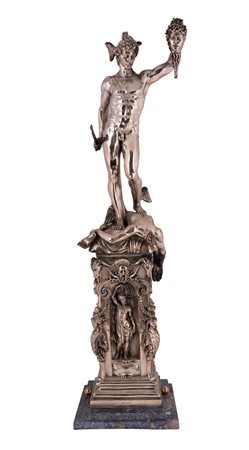 Manifattura italiana del XIX secolo ( - ) 
Perseo e Medusa 
Metallo argentato altezza cm 115 / base 20x20