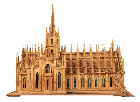 Scuola lombarda del XX secolo ( - ) 
Modello del Duomo di Milano 
Vari legni dolci cm 137x80