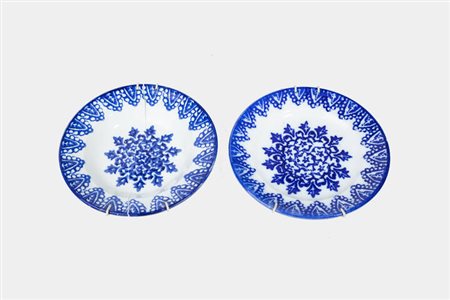 COPPIA DI PIATTI IN CERAMICA