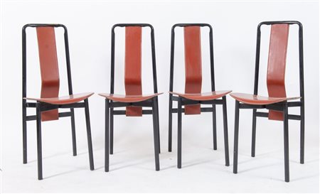 ACHILLE CASTIGLIONI Quattro sedie con struttura in metallo e seduta in pelle...