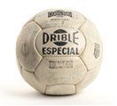 PELE' Edson do Nascimento  (Três Corações, 23 ottobre 1940): Pallone di cuoio autografato da PELE' e giocatori brasiliani 
