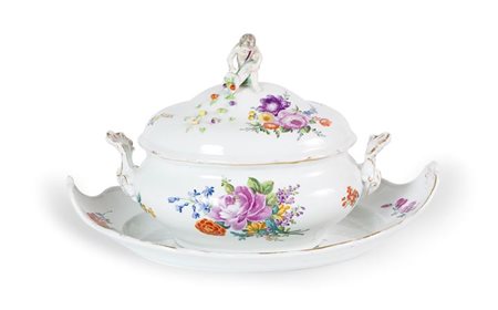 ZUPPIERA manifattura di Meissen, zuppiera con coperchio sormontato da presa...