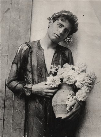 Von Gloeden, Wilhelm (Wismar   1856-Taormina  1931)  - uomo 