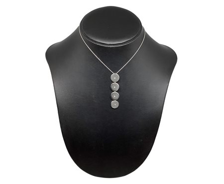 Collana in oro bianco con pendente centrale  Gr 11.5 Pendent