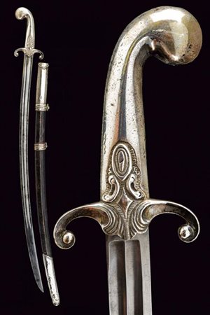 Sciabola con fornimenti in argento