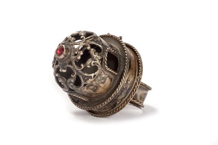 Anello in argento con contenitore, Russia 1832