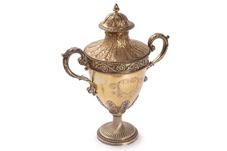 Coppa biansata in argento dorato, Londra Giorgio III, 1811