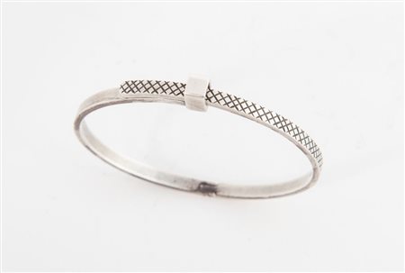 BOTTEGA VENETA Bracciale rigido in argento 925. Misura riportata: S. Cm...