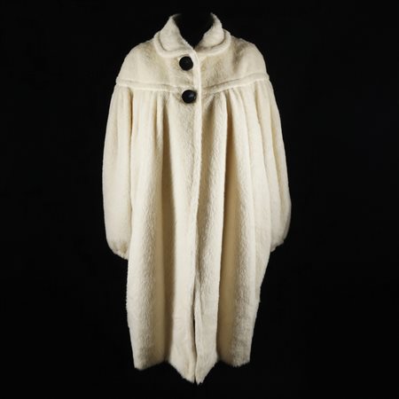 Christian Dior cappotto di lana mohair bianca con carré e maniche arricciate