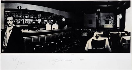 URS LUTHI (1947) Senza titolo, 1975 Fotografia, cm. 18,5 x 46 Firmato e...