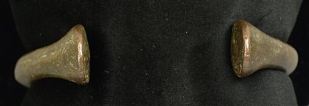 Bracciale uso moneta in metallo - AFRICA OCCIDENTALE bracciale in metallo 8x7...