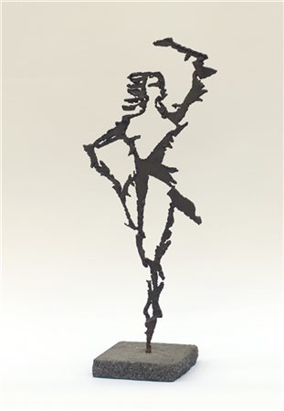 Ignoto del secolo XX "Senza titolo" scultura in ferro su base in pietra (h cm 6