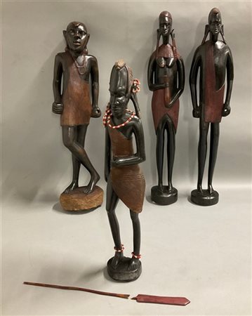 Arte africana, lotto di quattro souvenir in legno scolpito ((h max cm 62) (dife