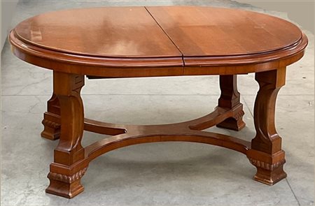 Tavolo da centro allungabile in legno con gambe e crociera sagomati (cm 158x76x