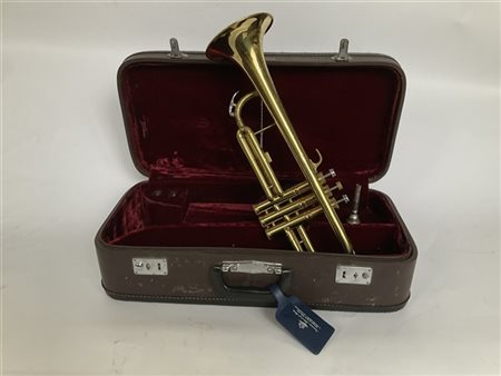 Tromba della ditta Parrot, Cina seconda metà XX° secolo
In Sib, in ottone, con