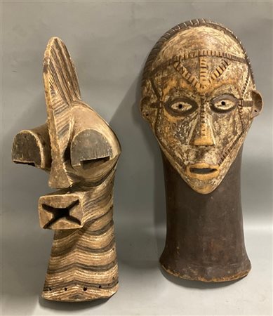 Arte africana, lotto composto da maschera Songye Kifwebe e una maschera di esti