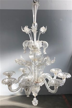 Manifattura di Murano, lampadario a otto fiamme in vetro incolore decorato a fi