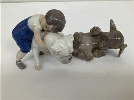 Manifattura Royal Copenhagen, lotto composto da due statuine in porcellana poli